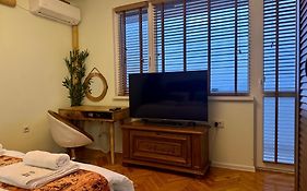 Bamboo Tree Apartment